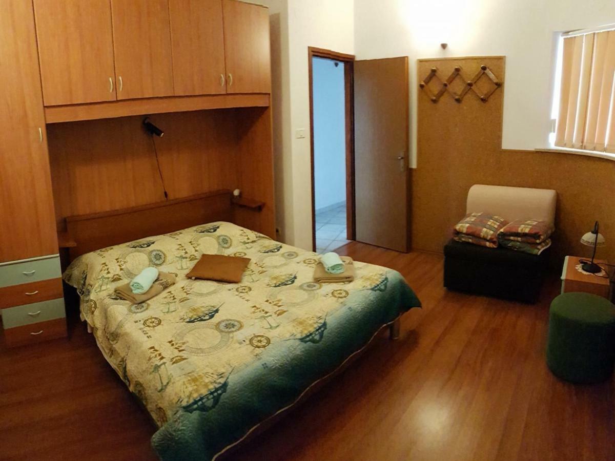 Noela Apartment